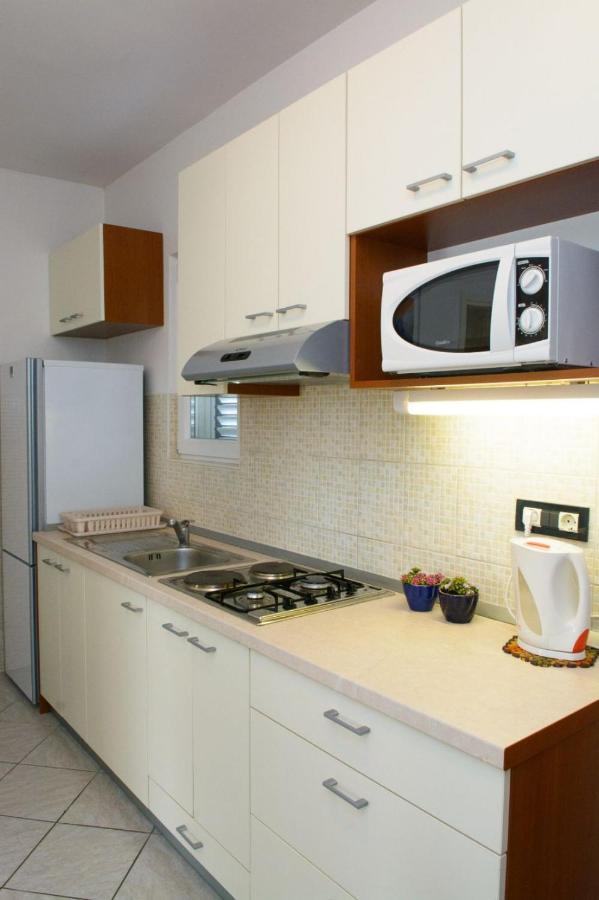 Apartments Marija - By The Sea Rogoznica  Zewnętrze zdjęcie