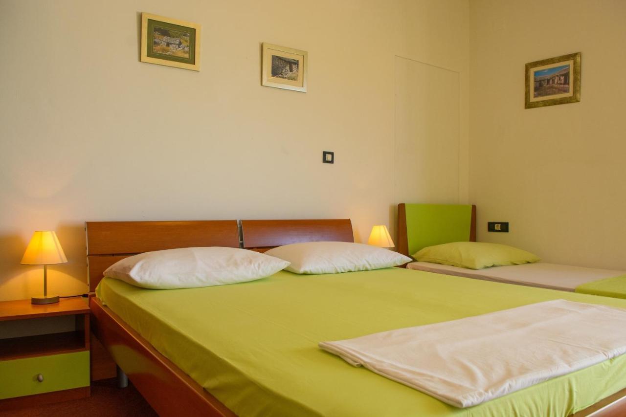 Apartments Marija - By The Sea Rogoznica  Zewnętrze zdjęcie
