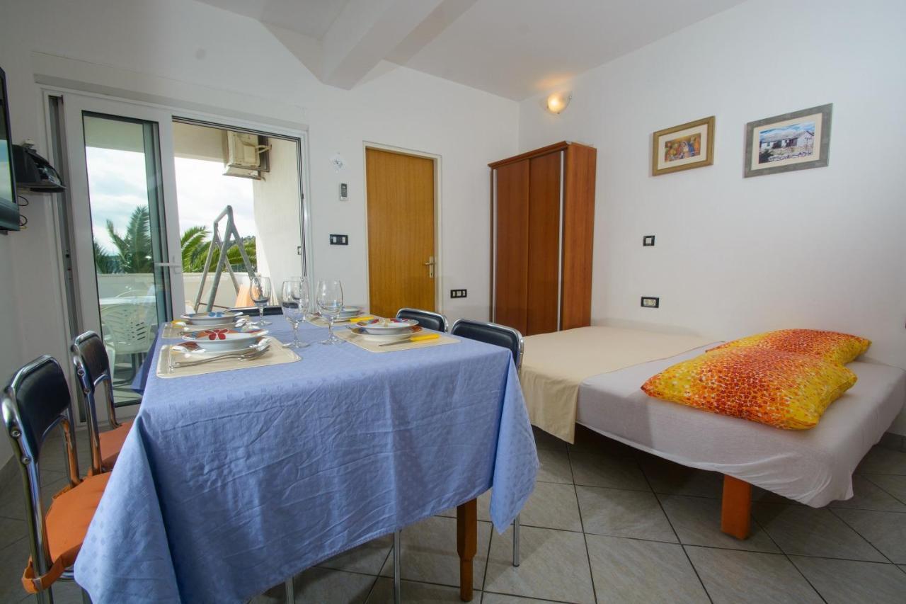 Apartments Marija - By The Sea Rogoznica  Zewnętrze zdjęcie