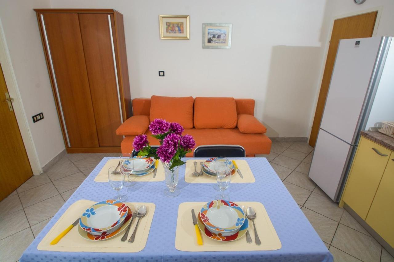 Apartments Marija - By The Sea Rogoznica  Zewnętrze zdjęcie